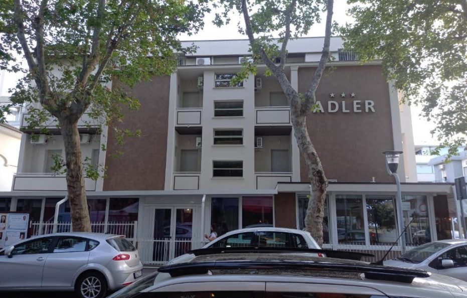 Готель Adler Ріміні