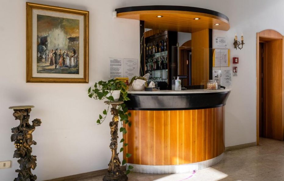 Viesnīca Esedra Rimini